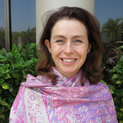 Photo of Dr Carolyn Graydon